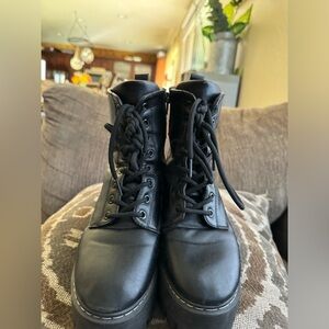 ROUGE Black Platform Combat Boot (Black) 6.5